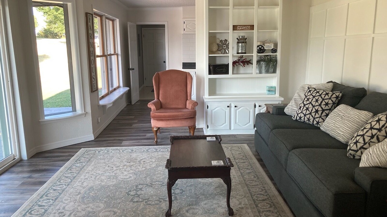 Photo of Bedroom in Lincoln County