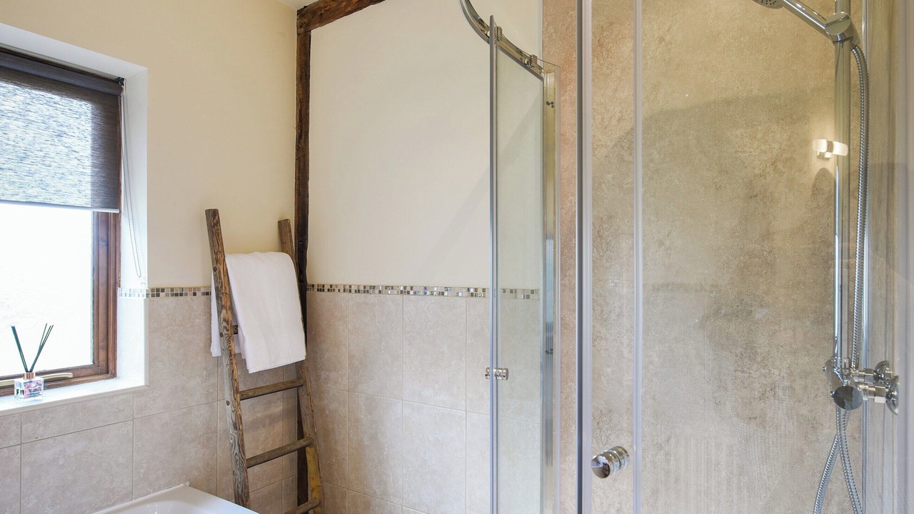 Photo of Bathroom in Pennant Melangell