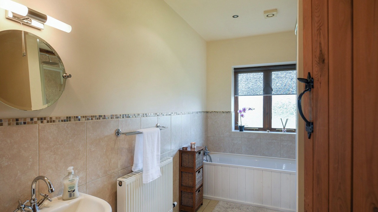 Photo of Bathroom in Pennant Melangell