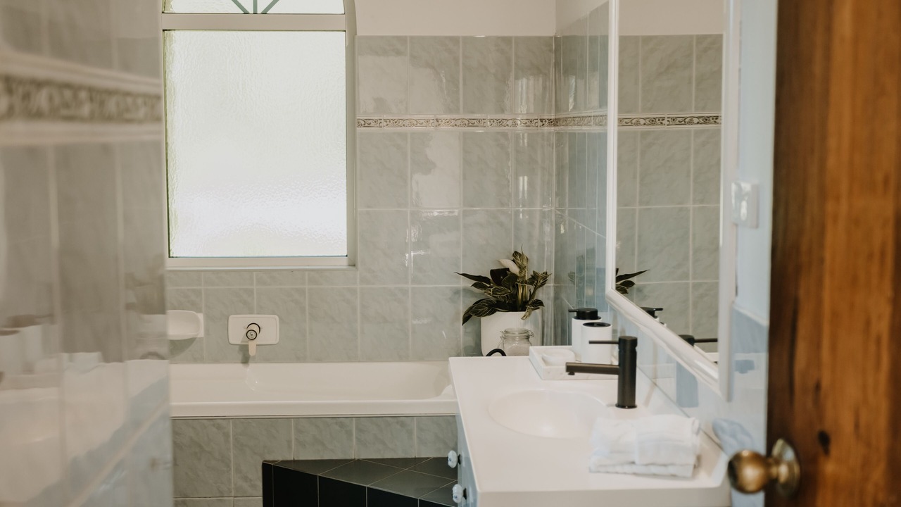 Photo of Bathroom in Uki