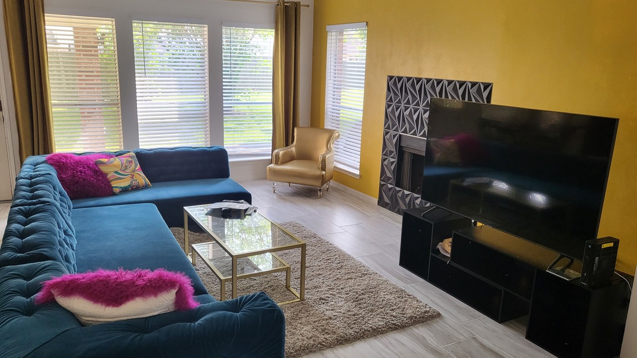 Photo of Livingroom in Barker