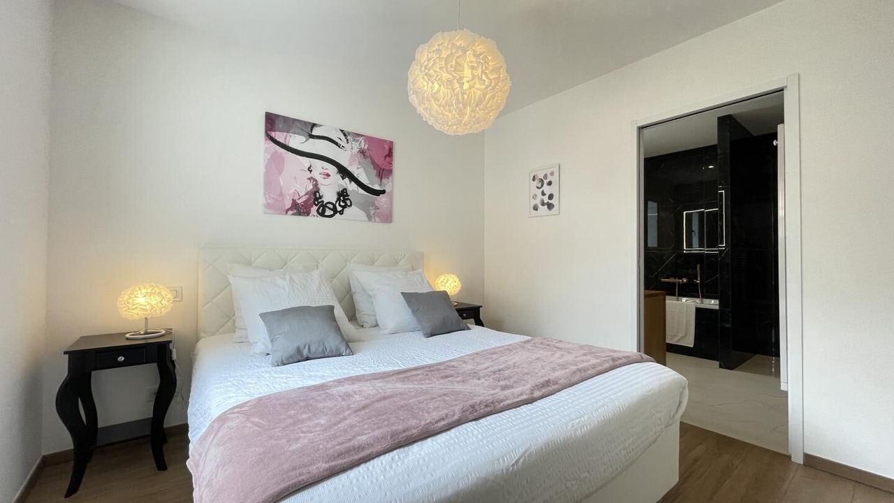 Photo of Bedroom in Sare
