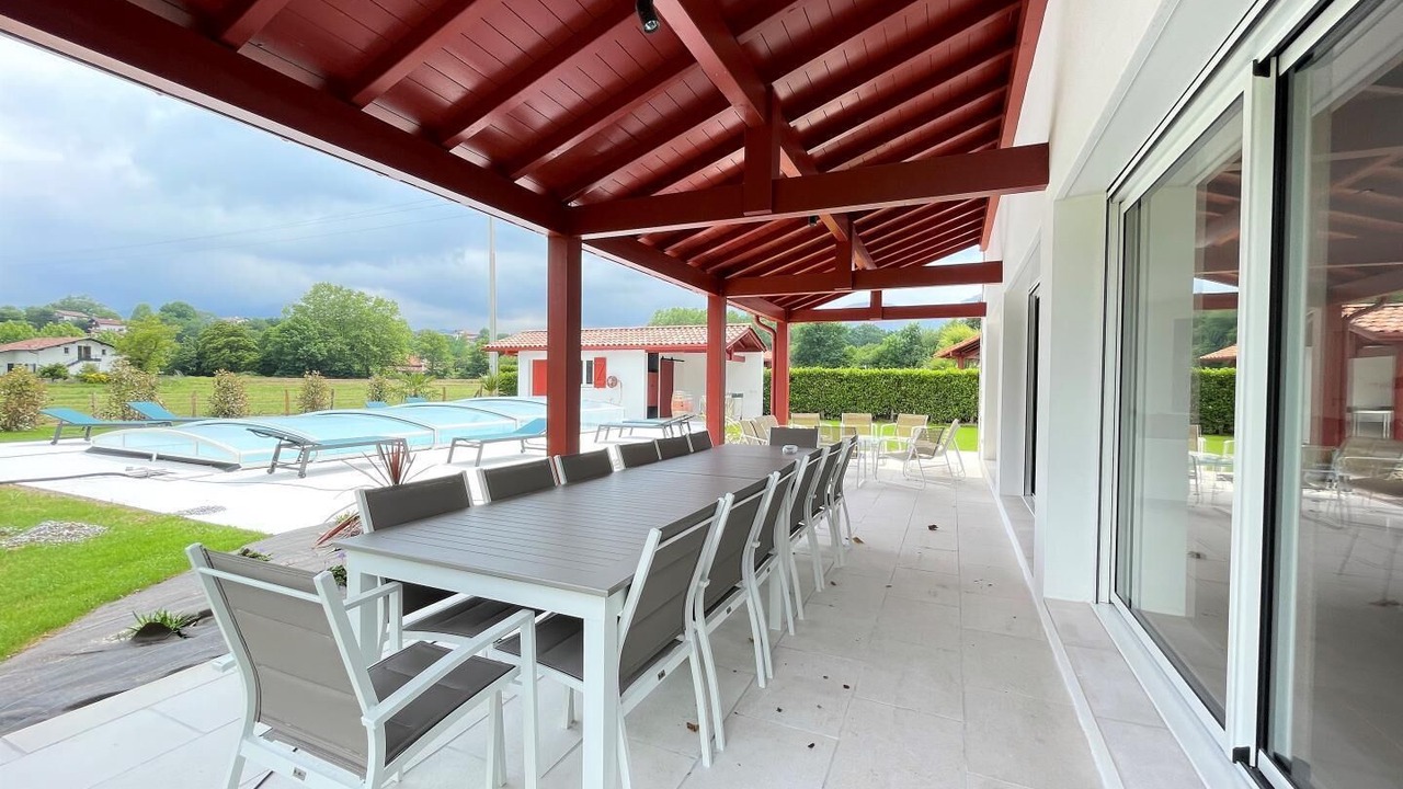 Photo of Outdoor in Sare