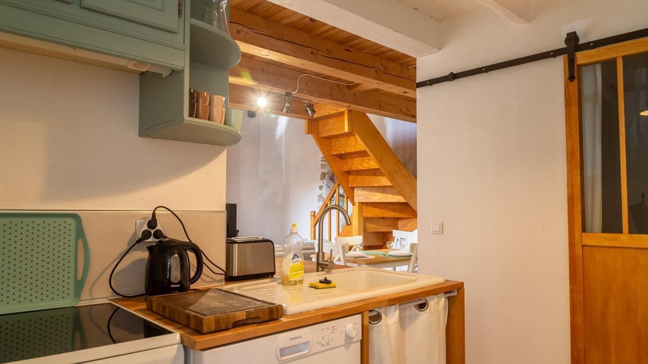 Photo of Kitchen in Saint-Pierre-des-Tripiers