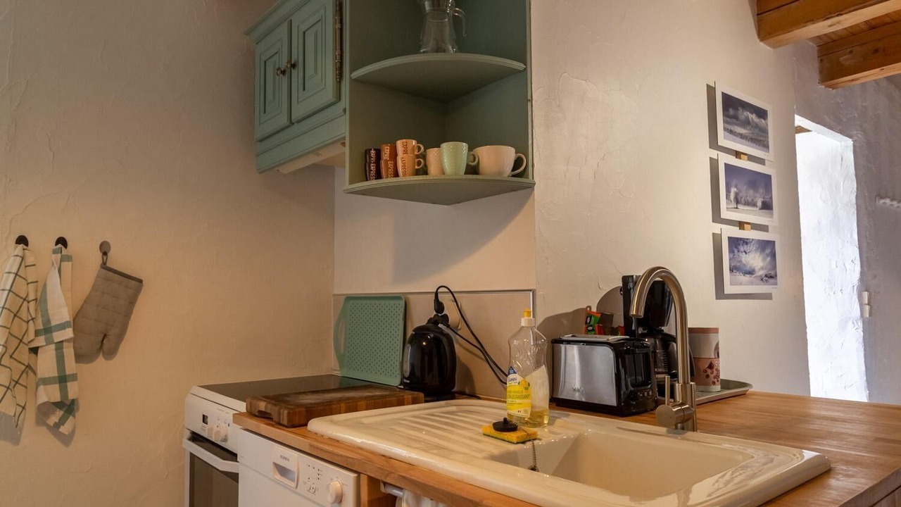 Photo of Kitchen in Saint-Pierre-des-Tripiers