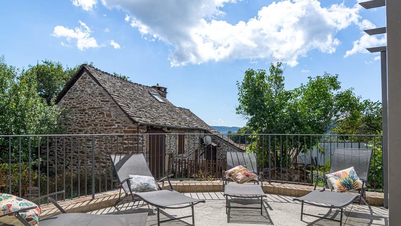 Photo of Patio Balcony in Les Hermaux