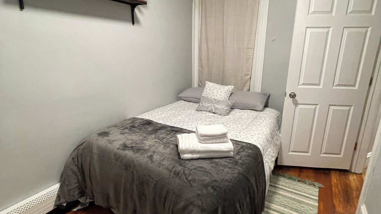 Photo of Bedroom in Bethlehem