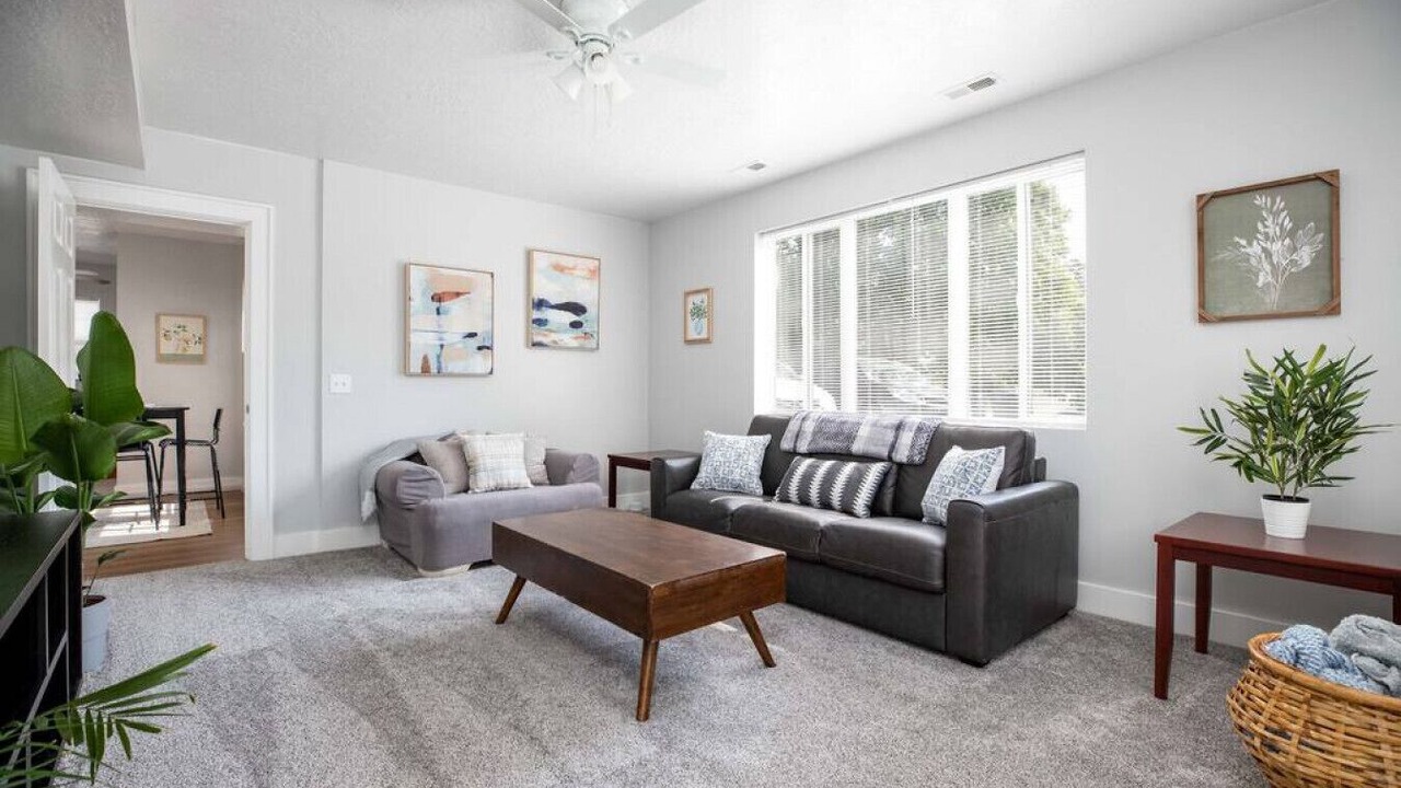 Photo of Livingroom in Lower Avenues