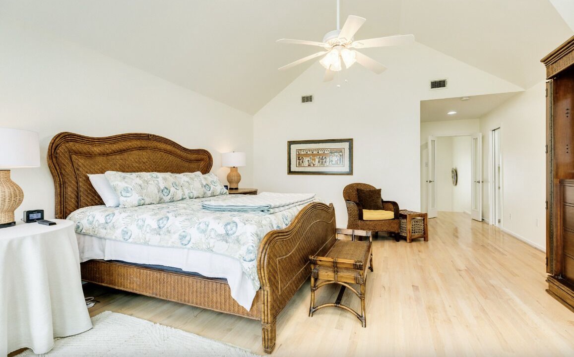Photo of Bedroom in Pirates Beach West