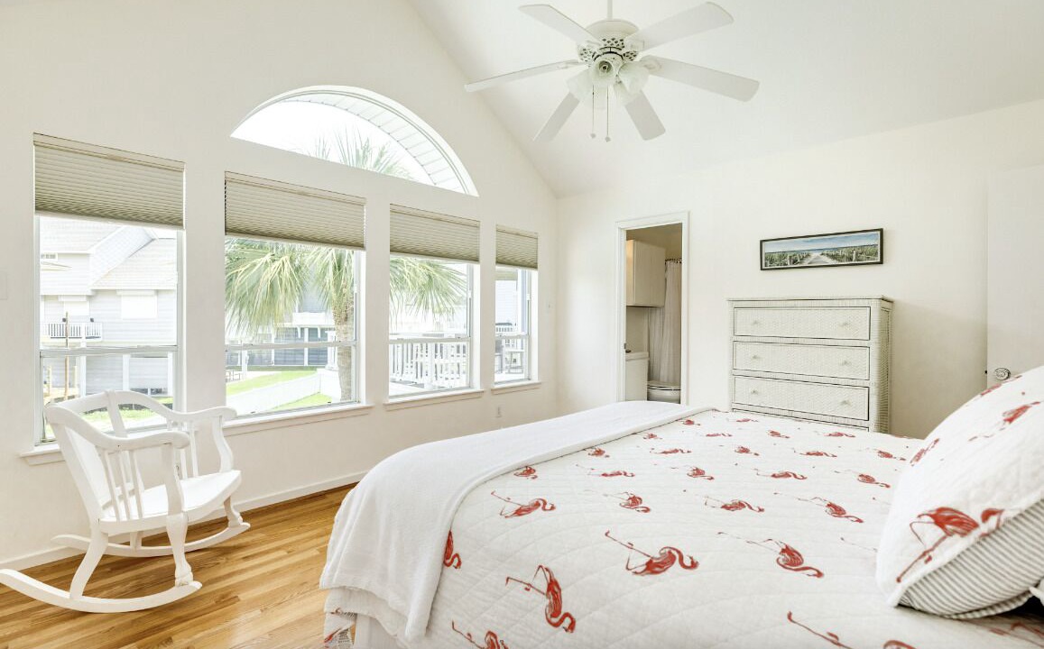 Photo of Bedroom in Pirates Beach West