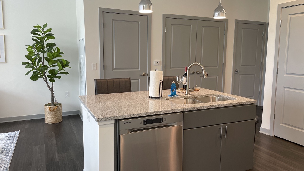 Photo of Others in Tuttle West