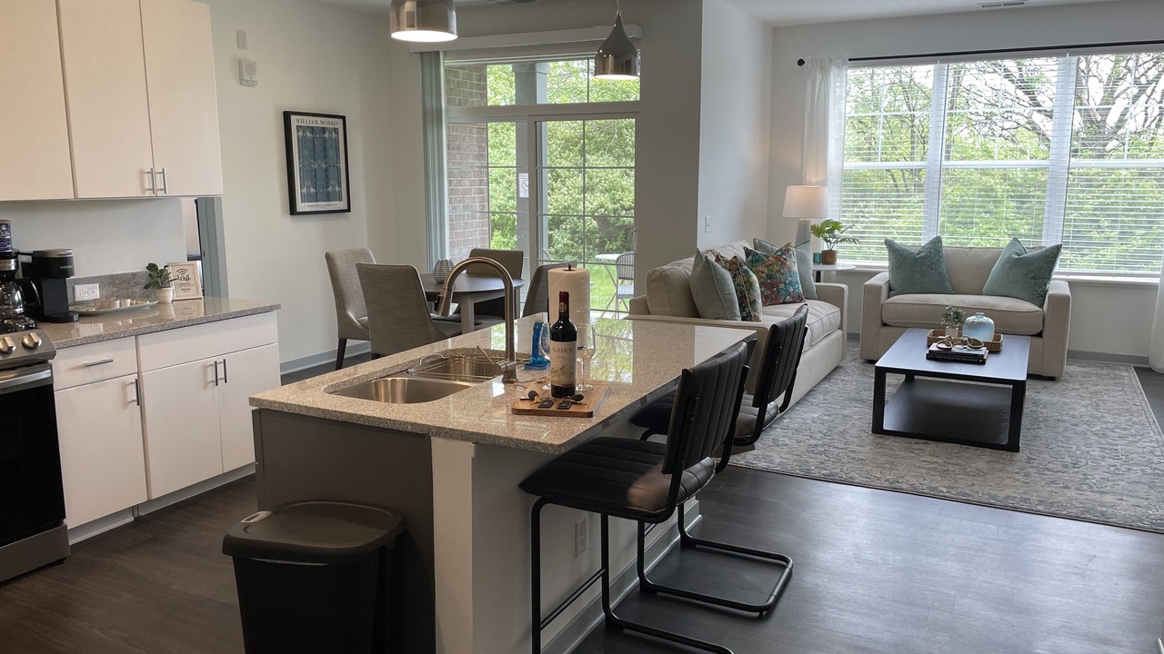 Photo of Others in Tuttle West