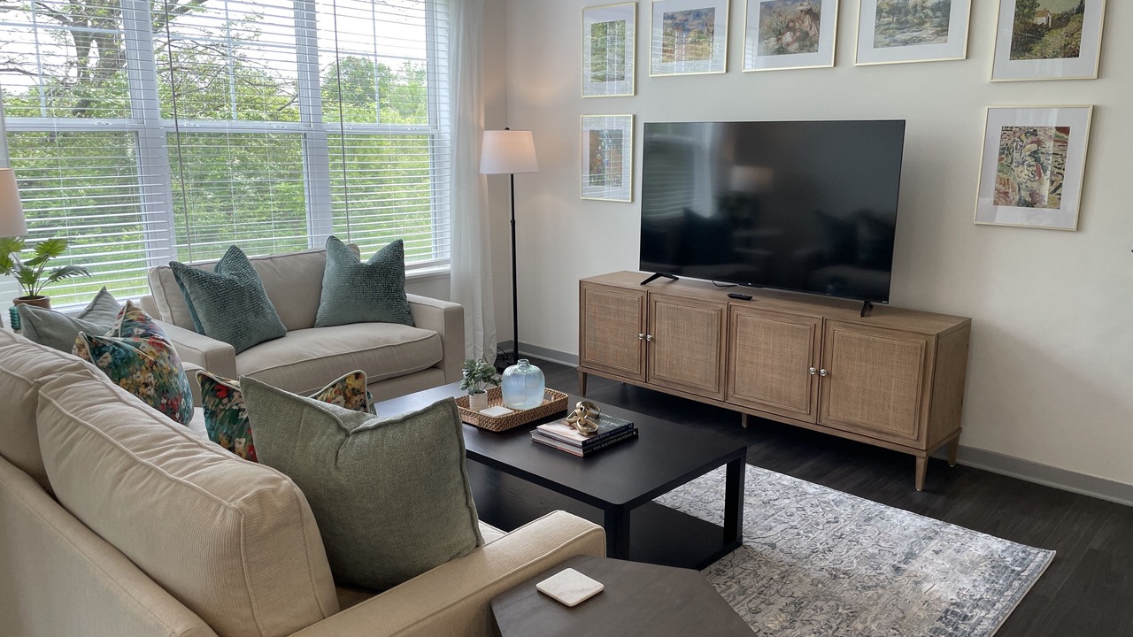 Photo of Others in Tuttle West