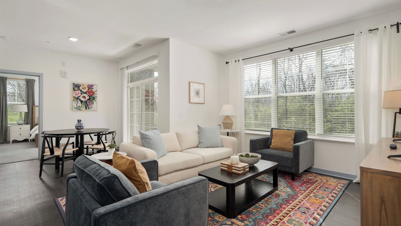Photo of Livingroom in Tuttle West