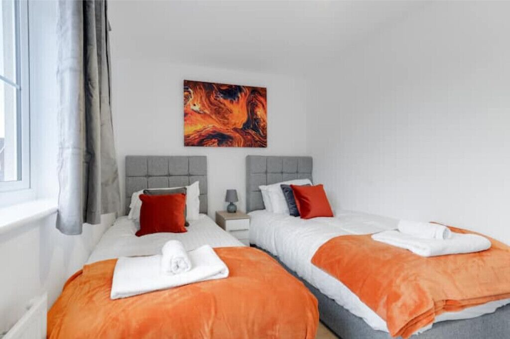 Photo of Bedroom in Leavesden