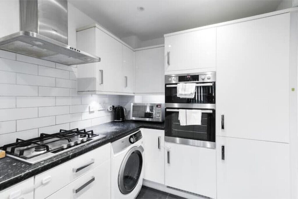 Photo of Kitchen in Leavesden