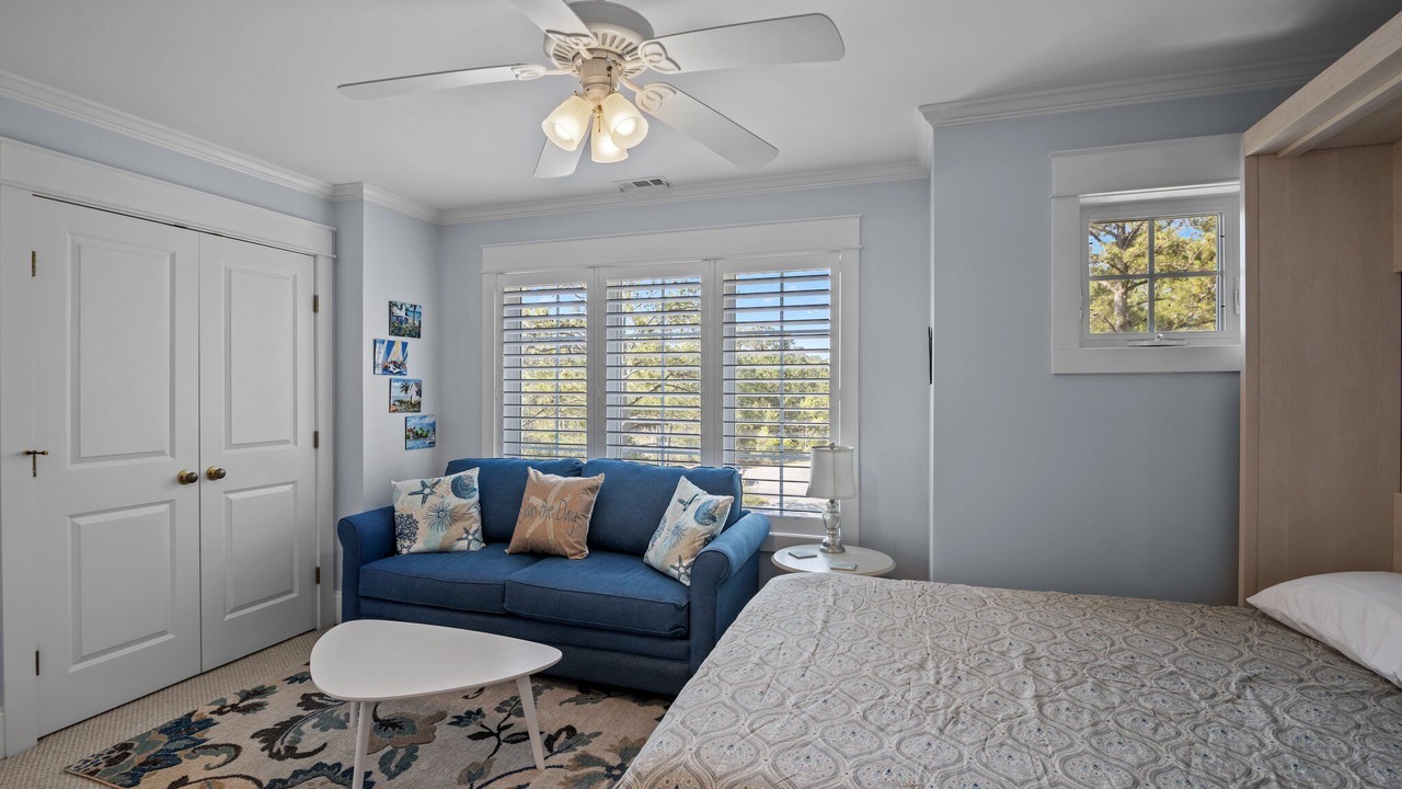 Photo of Bedroom in Merritt