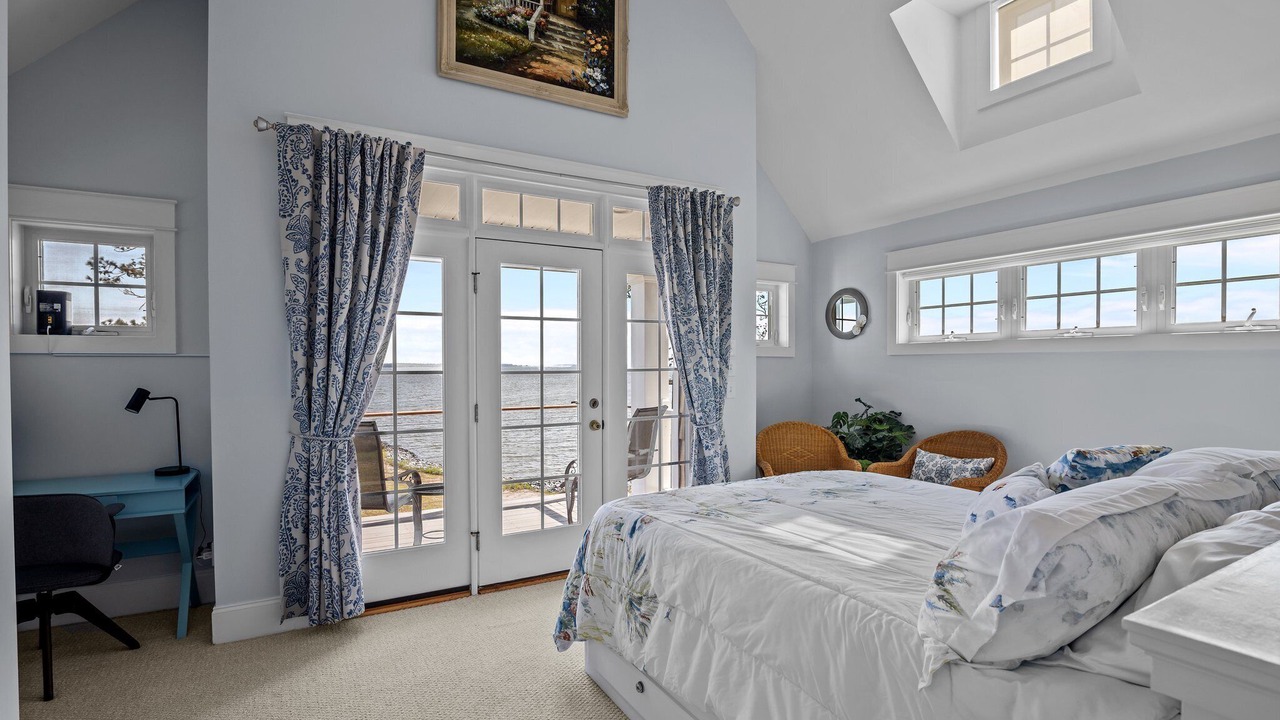 Photo of Bedroom in Merritt