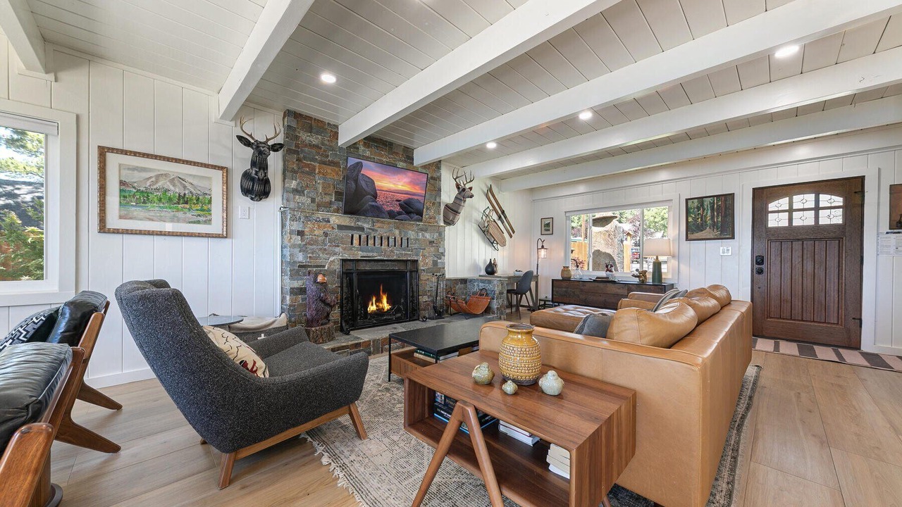 Photo of Livingroom in Kings Beach