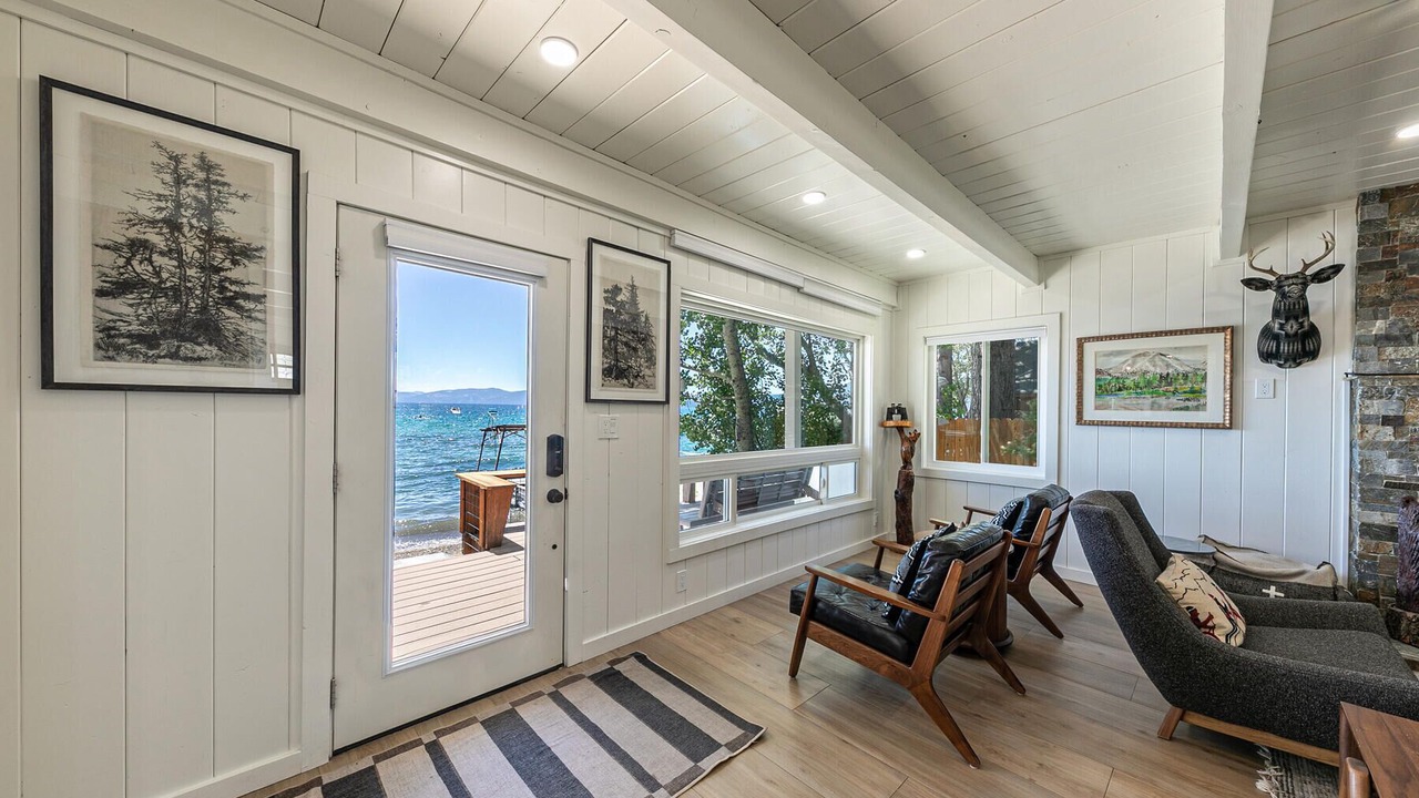 Photo of Livingroom in Kings Beach