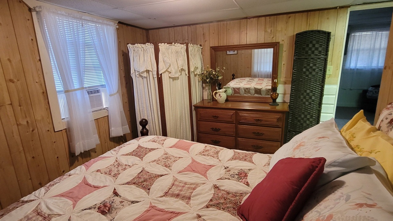 Photo of Bedroom in Longtown