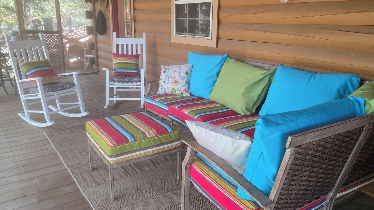 Photo of Patio Balcony in Longtown