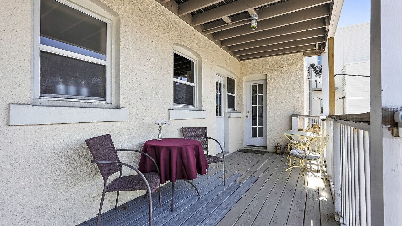 Photo of Patio Balcony in St. Petersburg