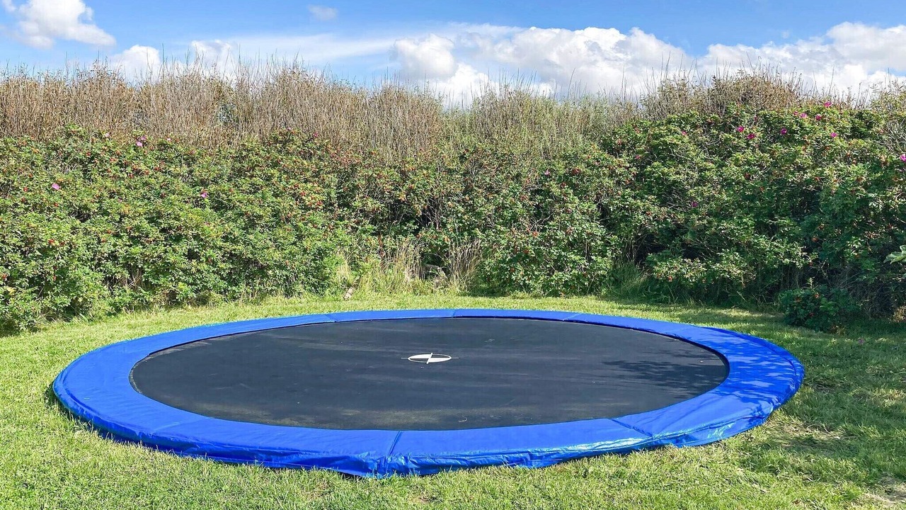 Photo of Outdoor in Trans