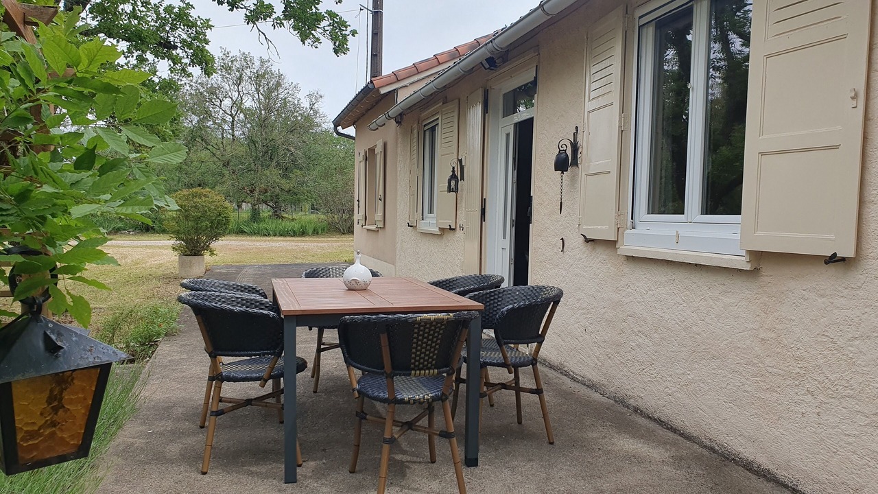 Photo of Outdoor in Montvalent