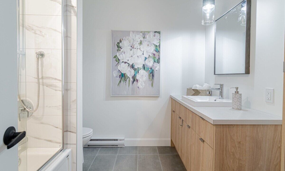 Photo of Bathroom in Shannon