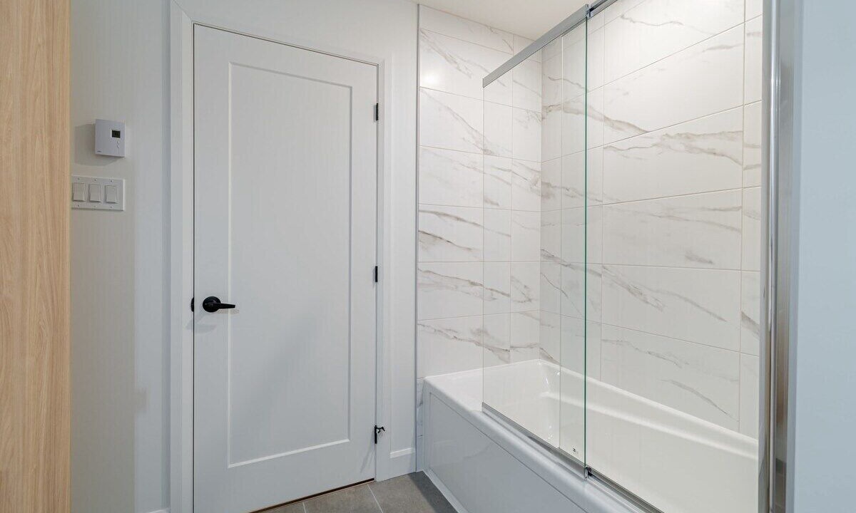 Photo of Bathroom in Shannon