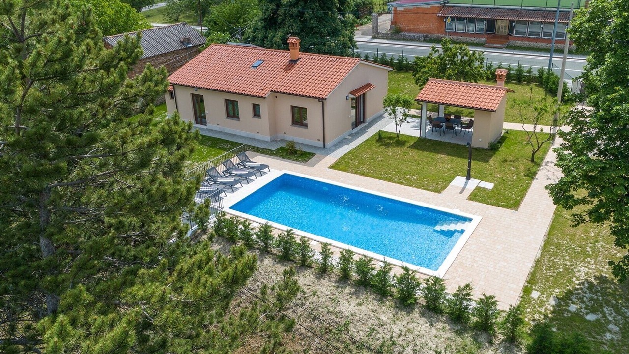 Photo of Outdoor in Lupoglav
