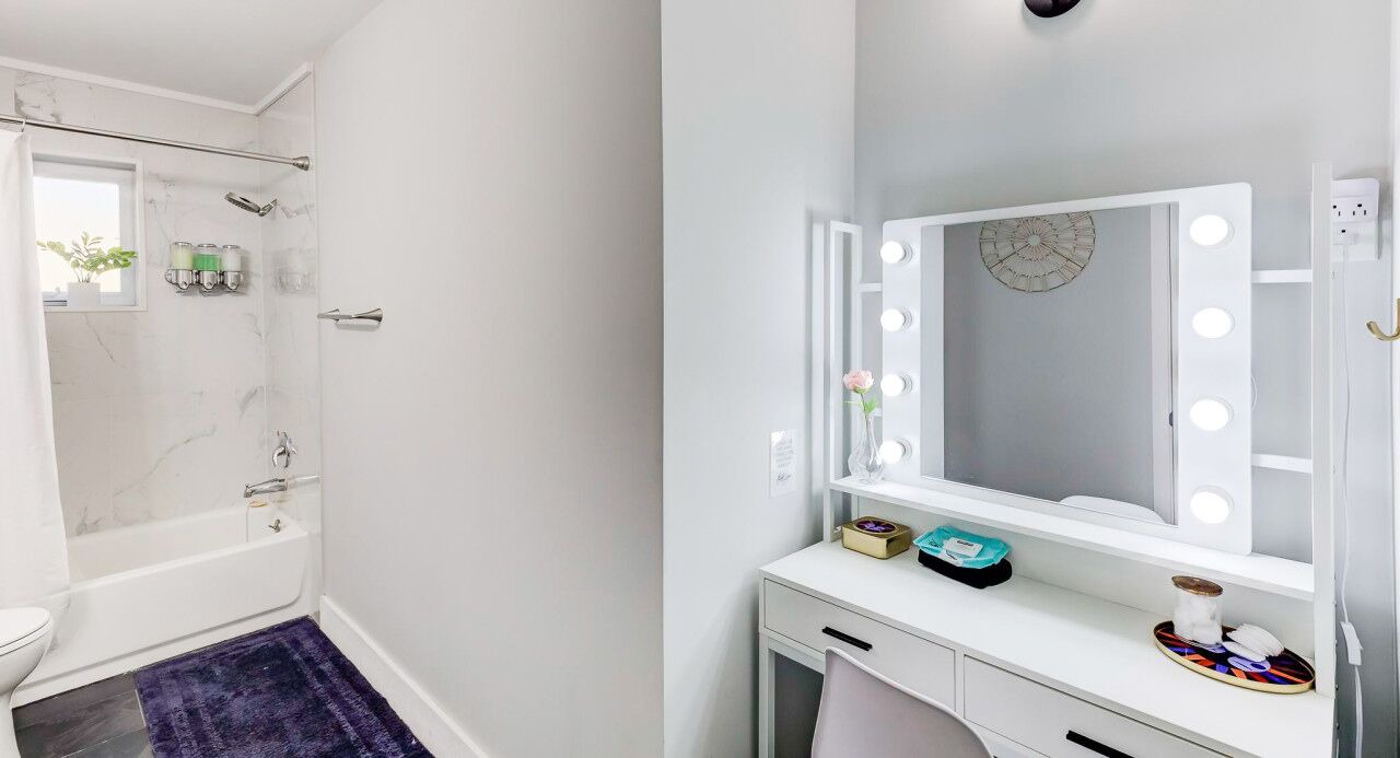 Photo of Bathroom in Downtown Memphis