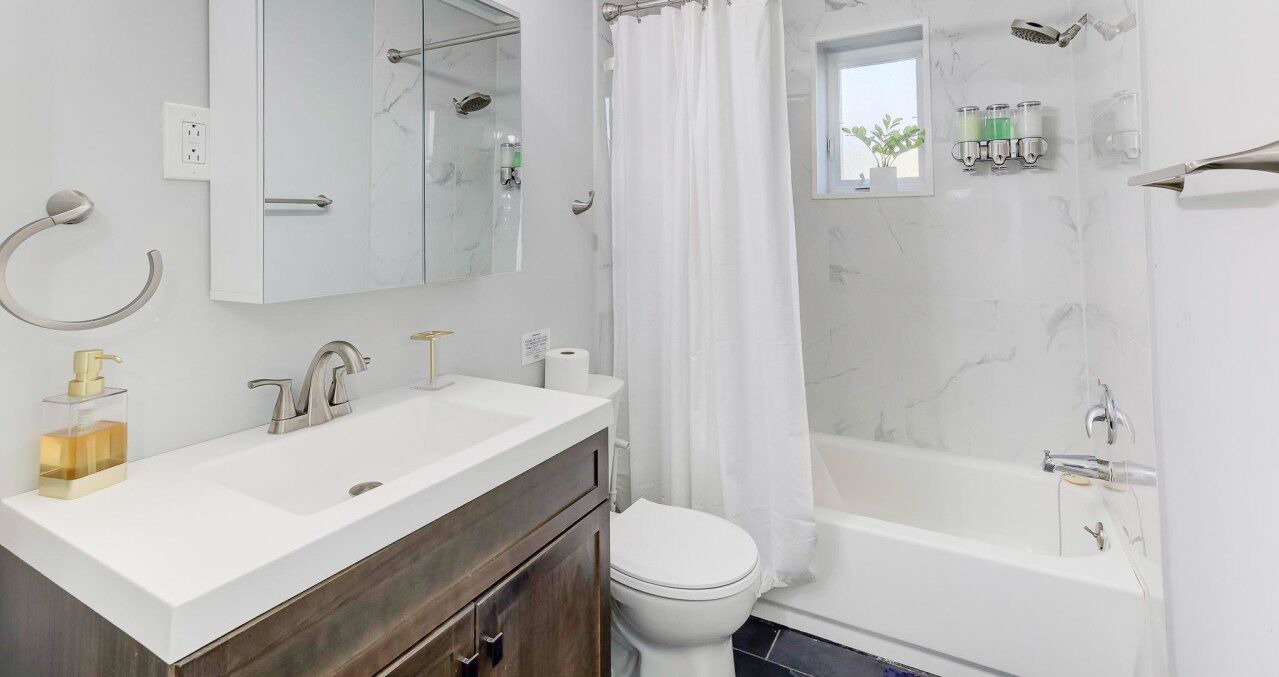 Photo of Bathroom in Downtown Memphis