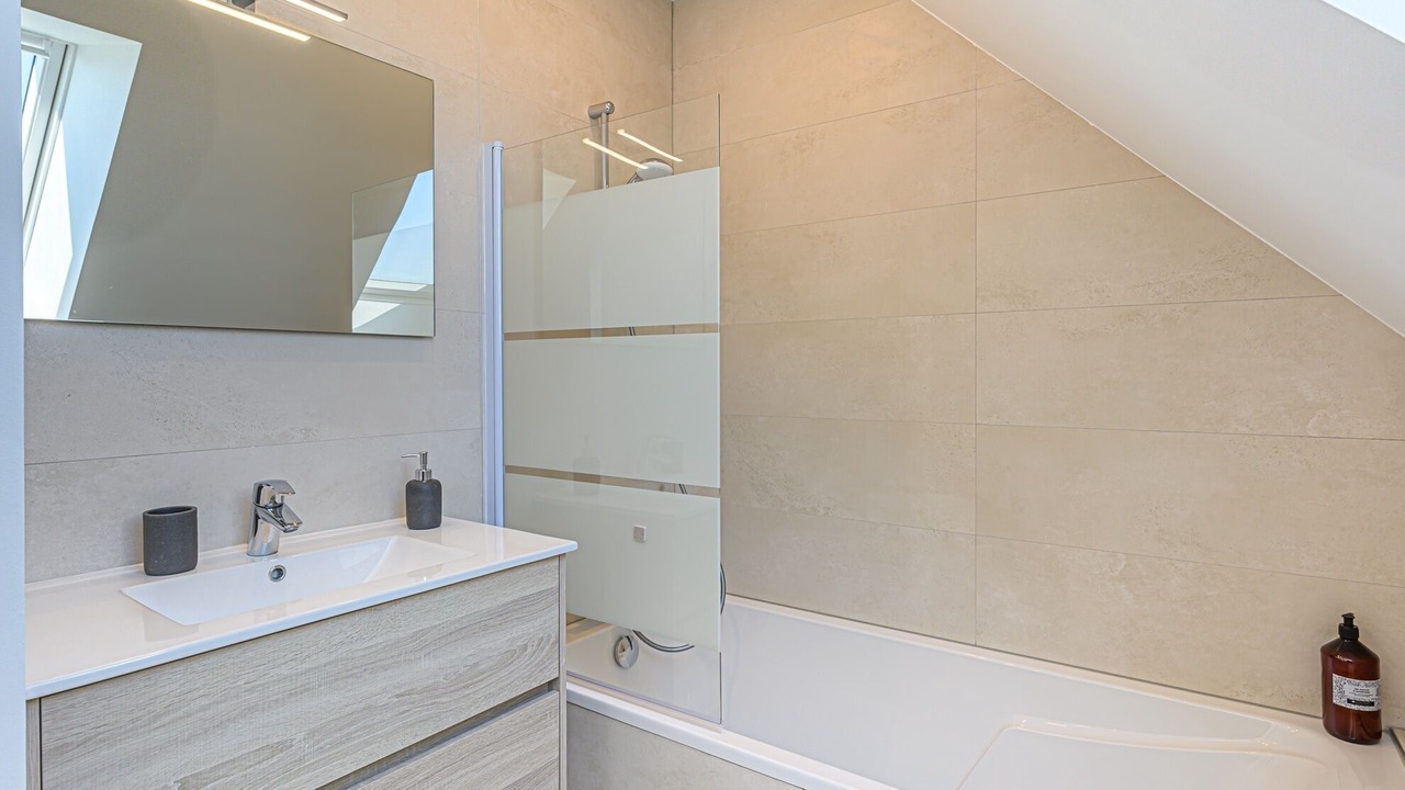 Photo of Bathroom in Ambon