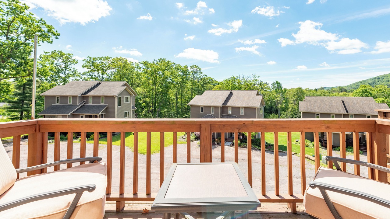 Photo of Patio Balcony in McHenry