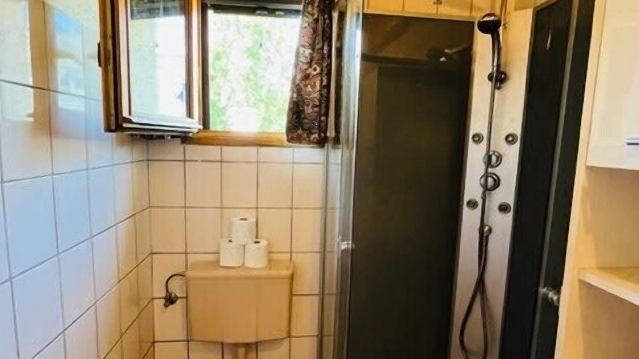 Photo of Bathroom in Penvins