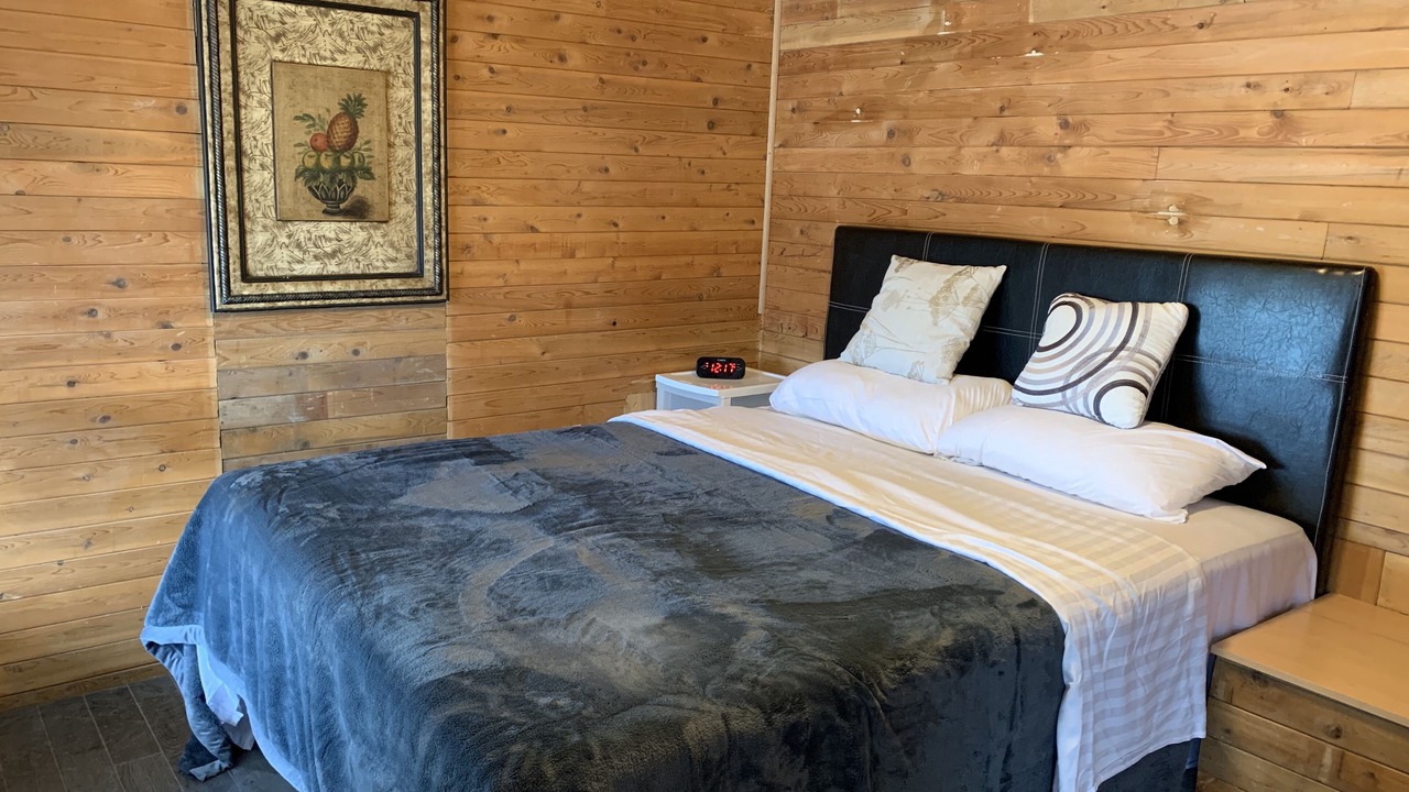 Photo of Bedroom in Campbellford