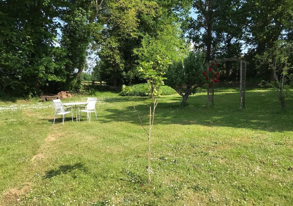 Photo of Outdoor in Les Champs-Geraux