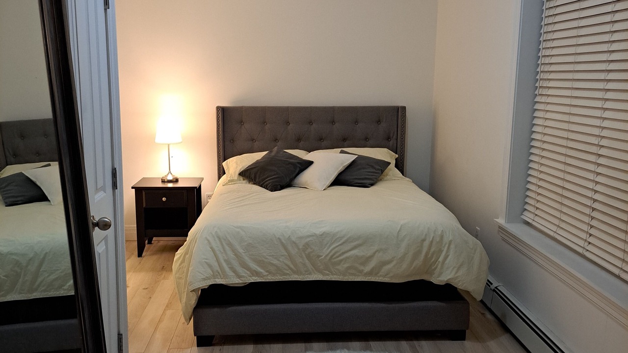 Photo of Bedroom in Downtown