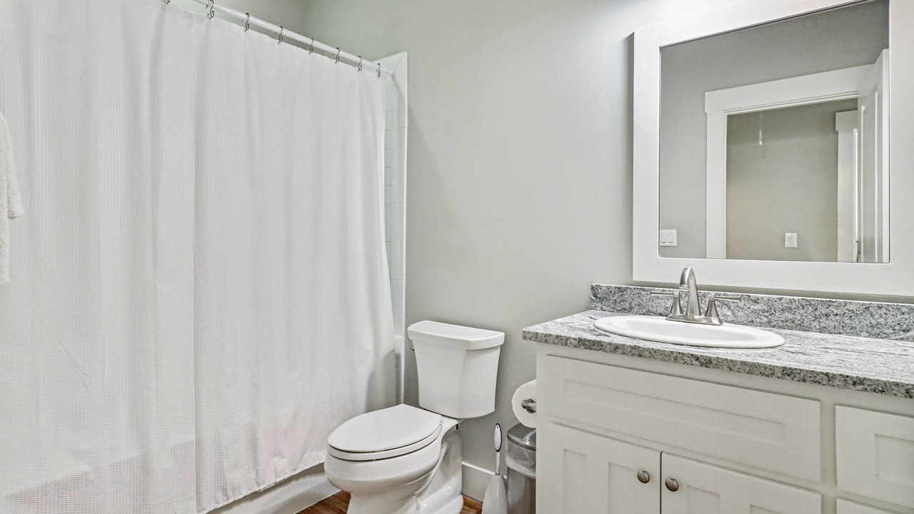 Photo of Bathroom in Sailhouse