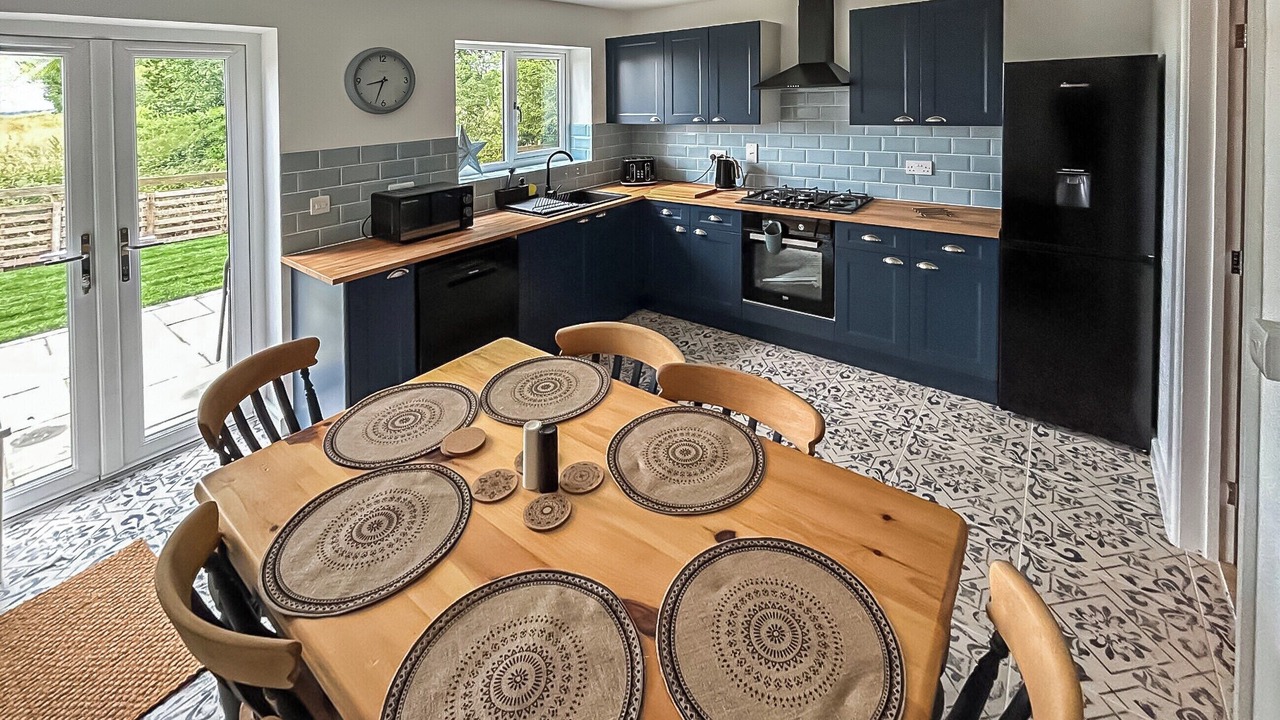 Photo of Others in Foxley