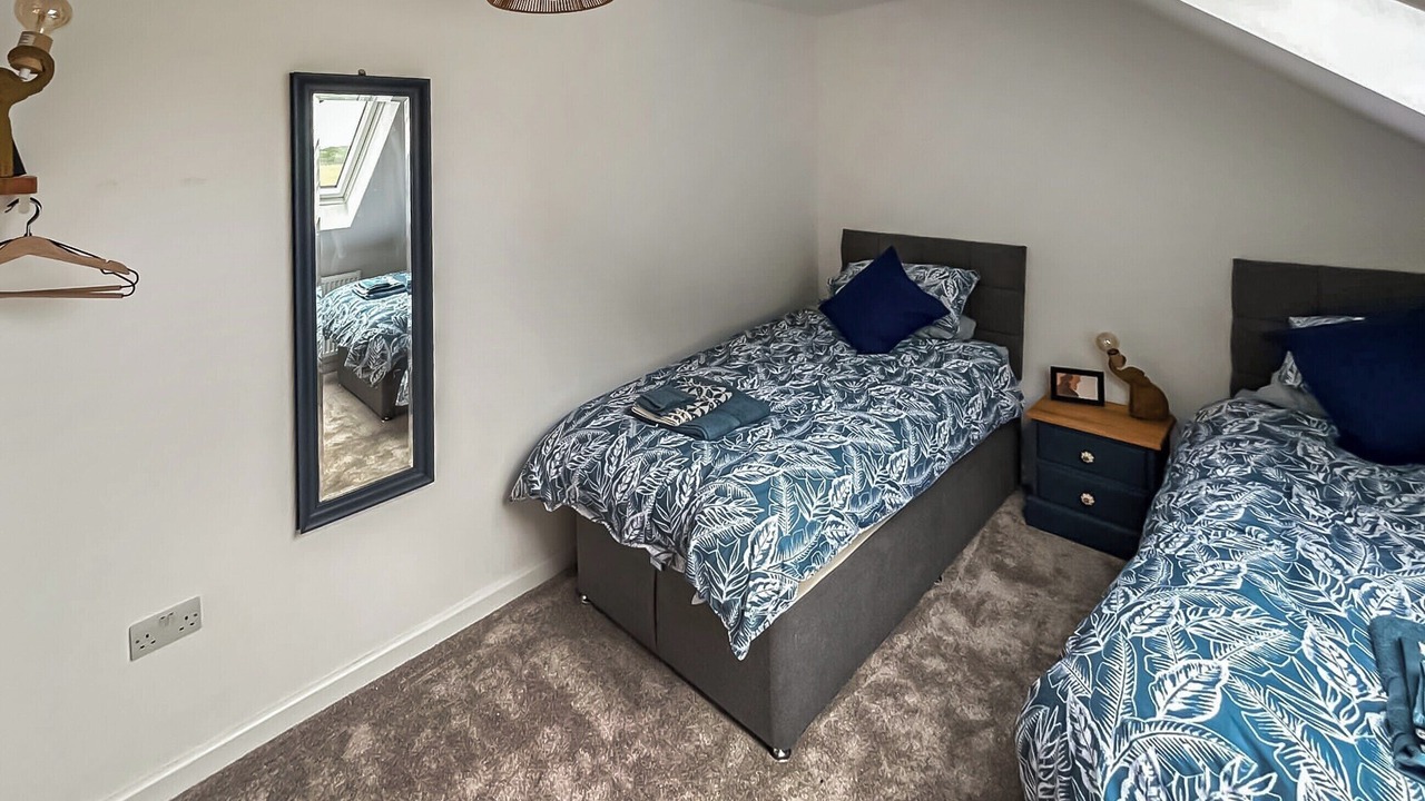 Photo of Others in Foxley