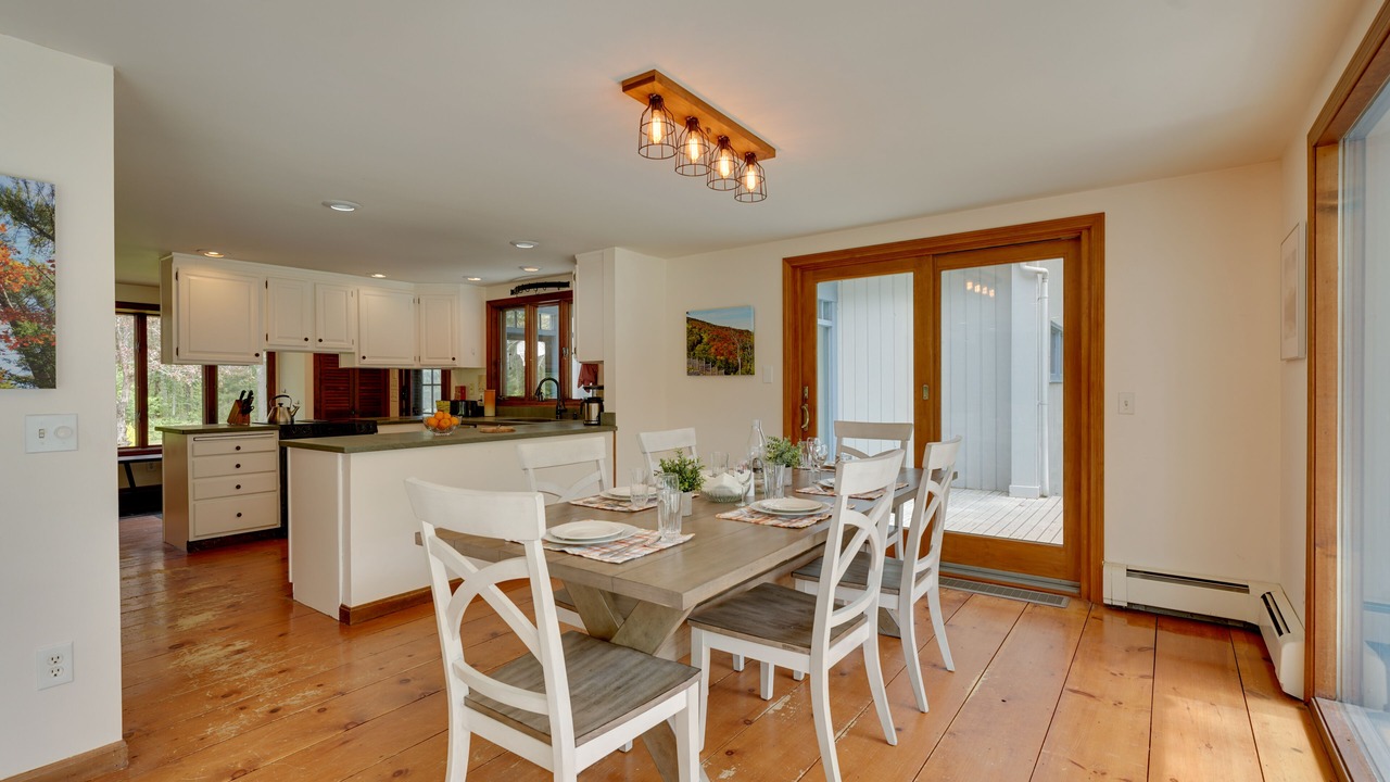 Photo of Bedroom in Mendon