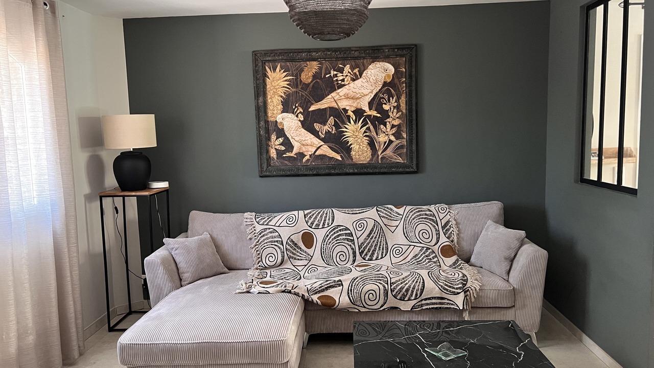 Photo of Livingroom in Saint-Paul-en-Foret