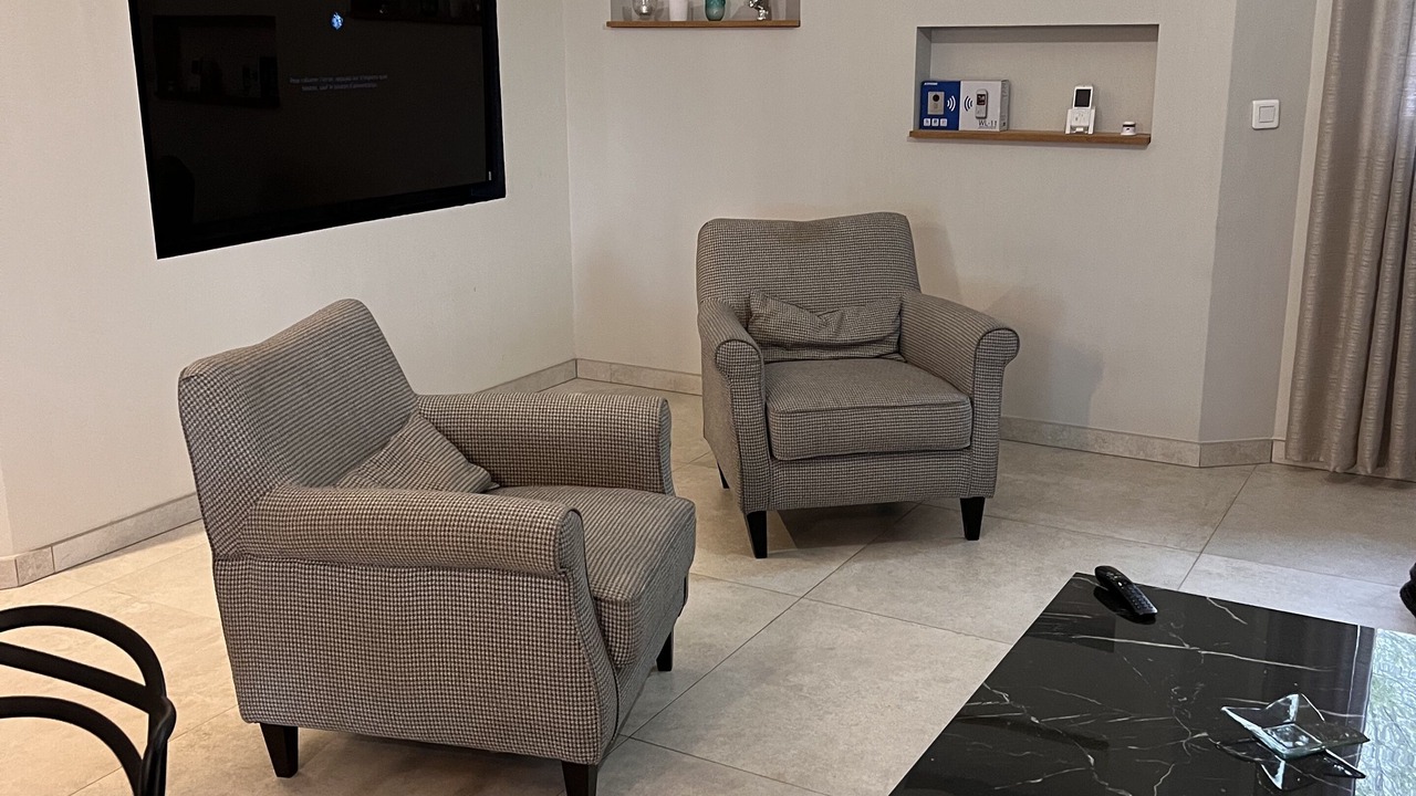 Photo of Livingroom in Saint-Paul-en-Foret