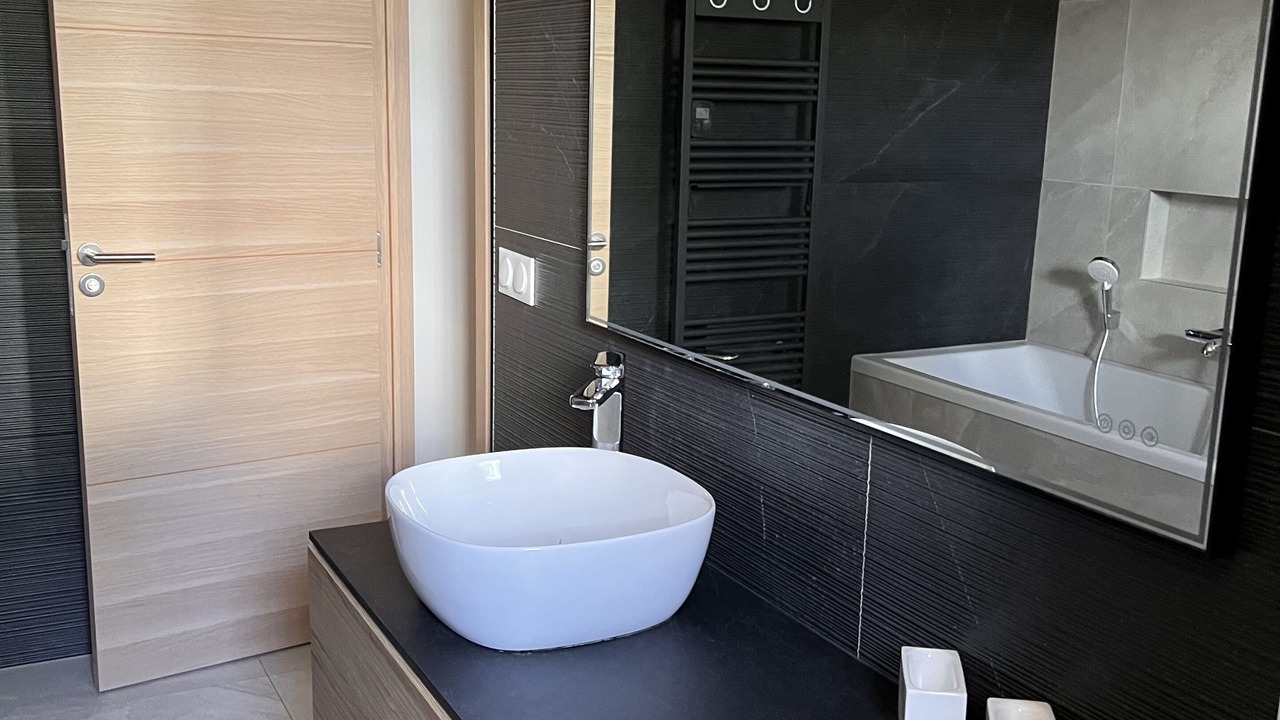 Photo of Bathroom in Saint-Paul-en-Foret