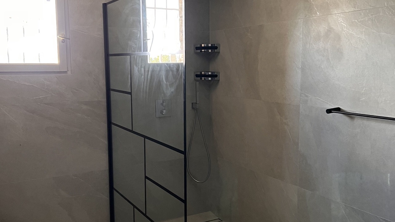 Photo of Bathroom in Saint-Paul-en-Foret