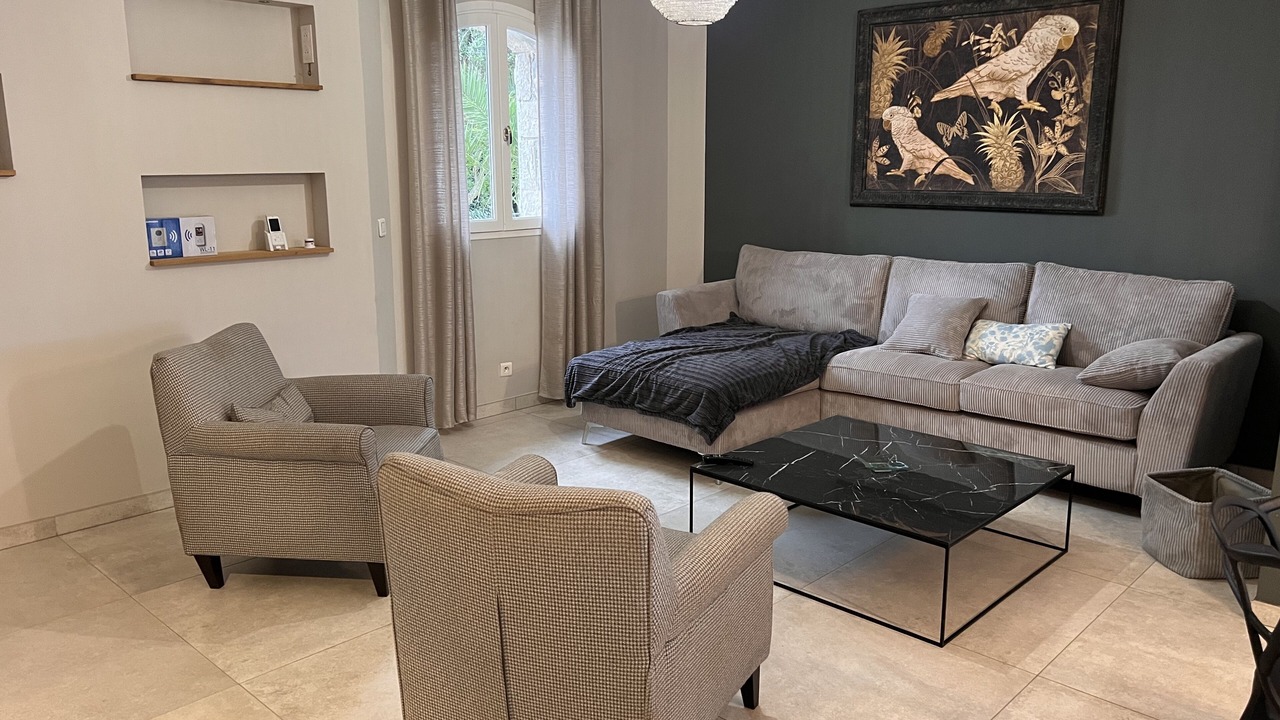 Photo of Livingroom in Saint-Paul-en-Foret