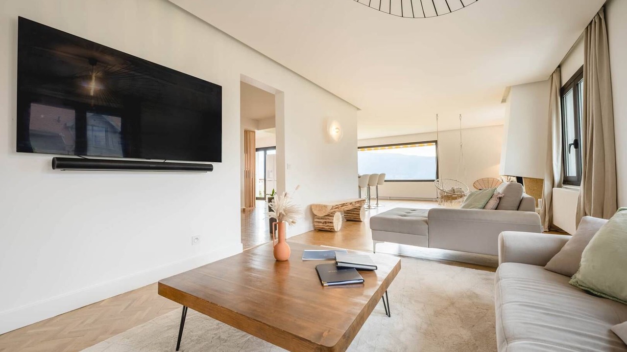 Photo of Livingroom in Veyrier-du-Lac